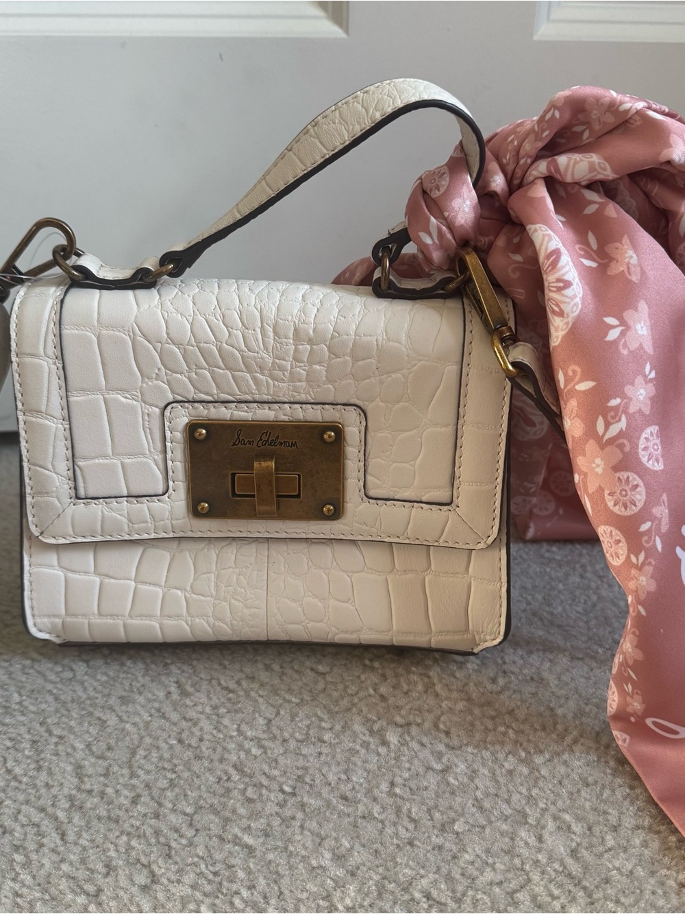 Sam Edelman Sophia Croc Embossed White / Off-White Crossbody Purse Bag